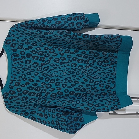 Forever 21 Pullover Sweatshirt Size L - Picture 5 of 8